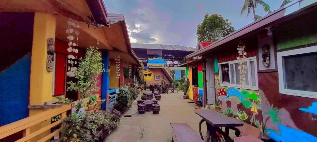 Sun Valley Hostel Ель-Нідо Екстер'єр фото