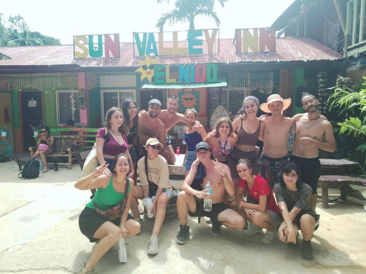 Sun Valley Hostel Ель-Нідо Екстер'єр фото